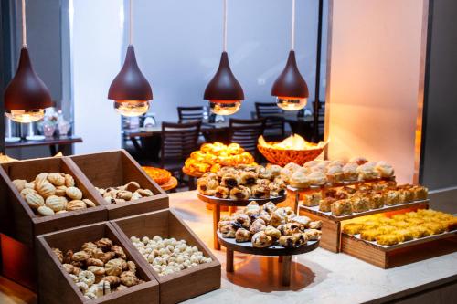 อาหารและเครื่องดื่ม, London Hotel Londrina in ลอนดริน่า