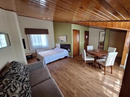 Hostal O Galeón San Luis Hostal O Galeón San Luis