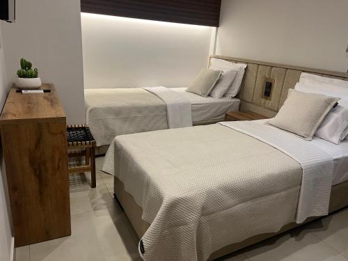 Allure stay