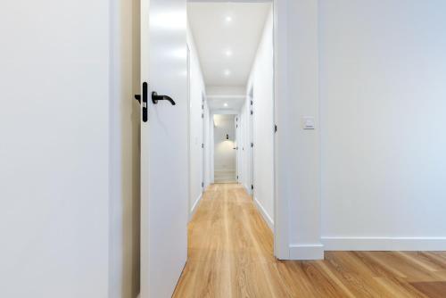Superior Apartment image 10