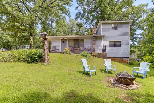 'The Lakehouse' Lovely Wappapello Country Home! in Poplar Bluff