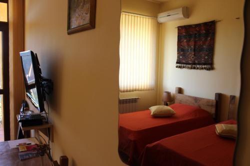 Camera twin, economy
