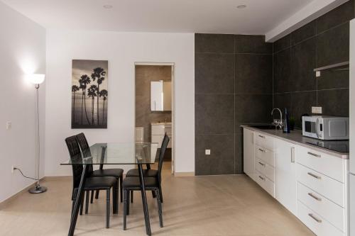 Kiposhi Beach Apartments Punta Mujeres 2