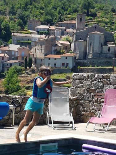 Gîte SPA Piscine Cévennes (Gite SPA Piscine Cevennes) in แซ็ง-ต็องเดร-เดอ-มาฌองกูล