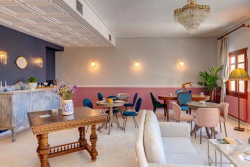 Electra Syros Boutique Hotel - image 4