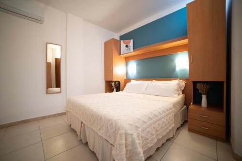  Ferienwohnung ulivo mit Pool und Privatstrand in Mattinata