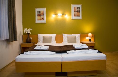 Garni Hotel Rödelheimer Hof - image 5