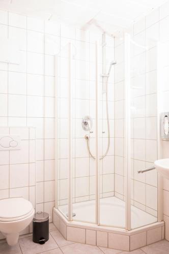 Hotel Restaurant Zehntscheune 5.6km von Hambergstraße entfernt