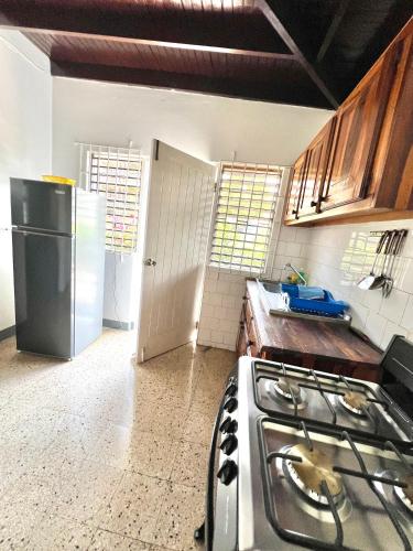 Crescent Lodge in 逍遙海灣