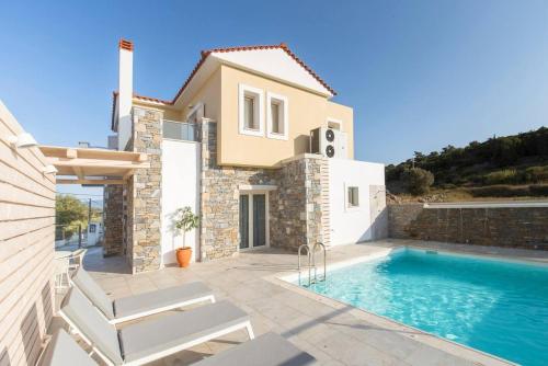 المنظر الخارجي, Luxury holiday home 4 bedroom villa in Paleokastro in Varella