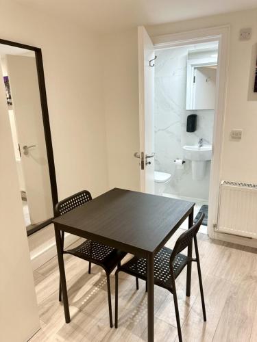 Studio near Waterloo in كاسلدوسن