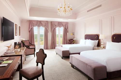 Chateau Double