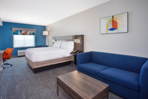 Holiday Inn Express Augusta North an IHG Hotel - image 38