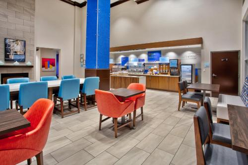 Holiday Inn Express Augusta North an IHG Hotel - image 22