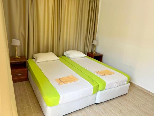 1 king bed