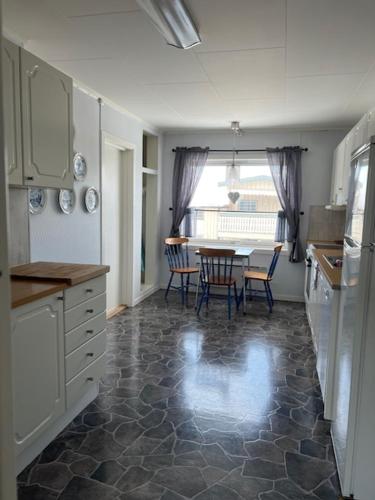 43 Oscarsgate 2 etasje in วัดโซ