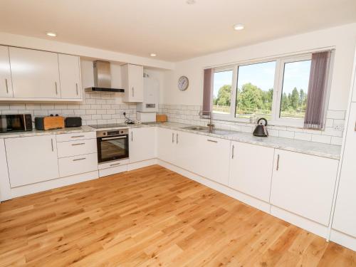 Exterior view, Amarone in Nettlestone and Seaview