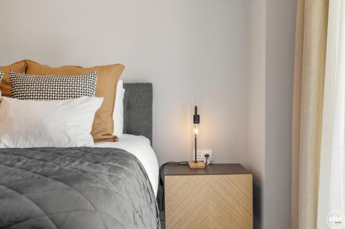 ViVi Homes - Cosy Beach Pool Gym & Beach - image 3