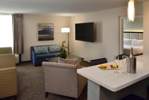 One-Bedroom Suite
