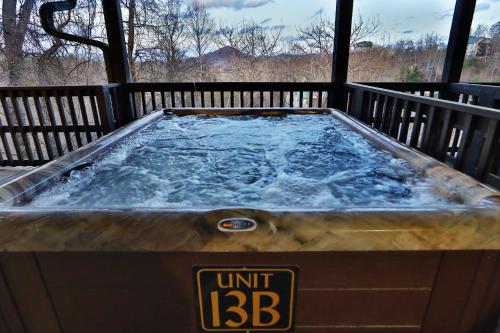 Briarstone Lodge Condo 13B by Eden Crest in Pigeon Forge, USA