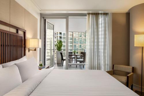 One-Bedroom Deluxe Suite with Balcony room in Hyatt Vancouver Downtown Alberni