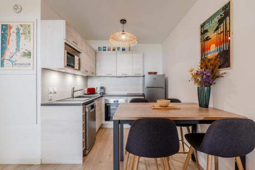 مطبخ, Atlantic Selection - Le Duna - Ambiance zen avec terrasse & parking in Rue des Biches