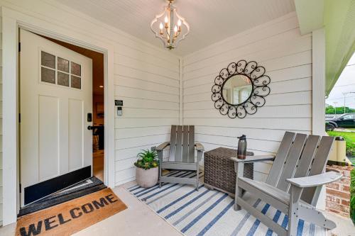 Private Hot Tub Luxe Gem 3 Mi to Lake Ray Roberts in Pilot Point (TX)