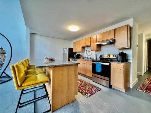 Swanky Loft Near Kings Island, Brewery, Bike Trail in Maineville, USA