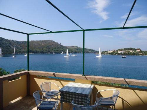 陽台/露台, Apartments More in 拉斯托禾