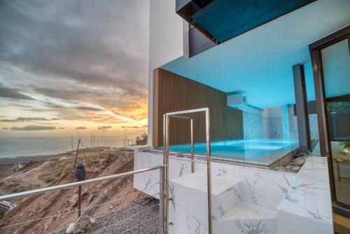 House Gallery 10 House Gallery 10