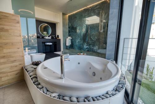 House Gallery 10 House Gallery 10