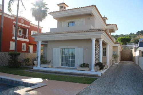 CountrySide Villa in Campina