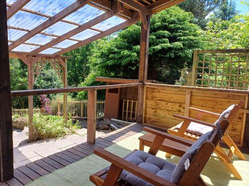 Balcony/terrace, Offa's Hideaway - Wye Valley in Newland