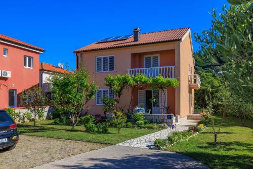 Apartment Zdravka - image 5