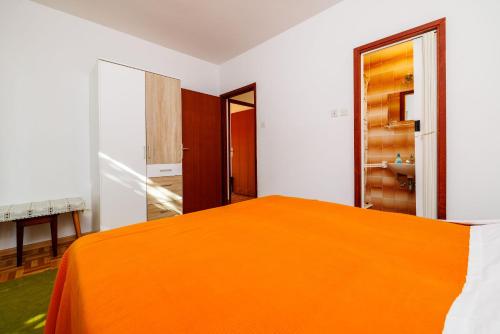 Apartment Zdravka - image 11