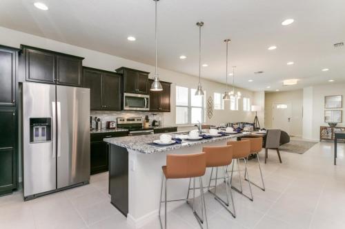 Akuna Matata Elegant Home - image 11