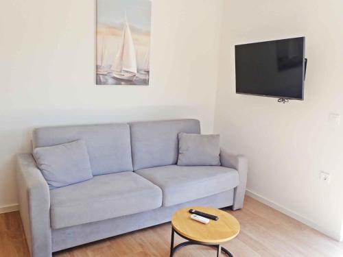Seadmed, Apartment in Seline - Paklenica Riviera 50355 in Seline