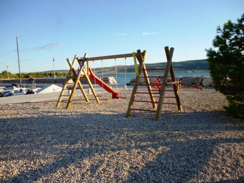 Laste mänguväljak, Apartment in Seline - Paklenica Riviera 50355 in Seline