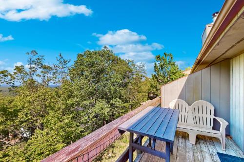 Mountain Home at Camelback in Tannersville, USA