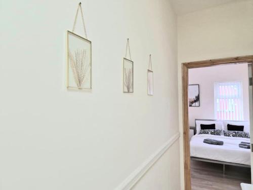 Large four bedroom house in manchester near centre, Manchester (zdjęcie 3)
