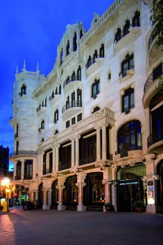 Hotel Casa Fuster G.L Monumento