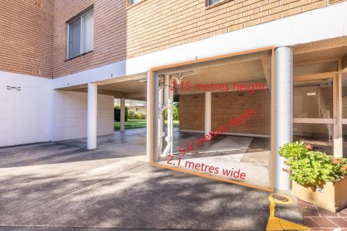 Bella Vista, 8-19 Shoal Bay Rd - views, air con and Wi-Fi