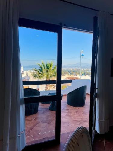 Casa muy tranquila con vistas al mar in Cabo Negro