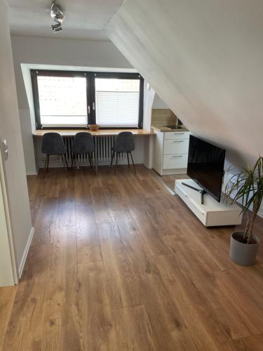 Facilities, KPT Verwaltungs und Service Gbr in Plon