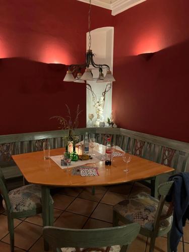 Hotel Weinstube am Markt in 格羅爾茨霍芬