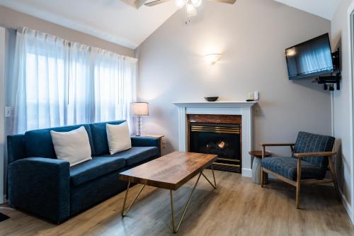 One Bedroom Suite with Spa