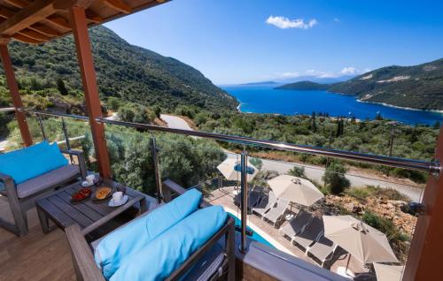 180 Mansion in Mikros Gialos