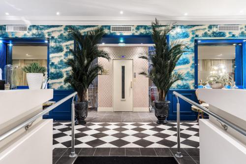 Facilities, Hotel Villa Otero by HappyCulture in Train Station