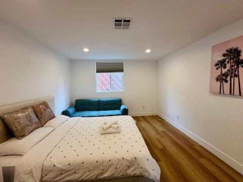 Cozy Haven private room 3, Los Angeles (photo 10)