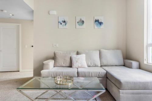 Luxury 2 Bedroom 2 Bathroom With Fitness Center and Pool, Los Angeles (Foto 3)